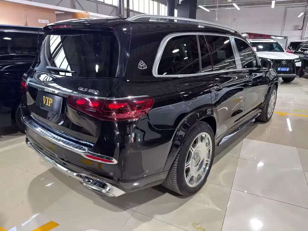 Mercedes-Benz GLS — фото 4