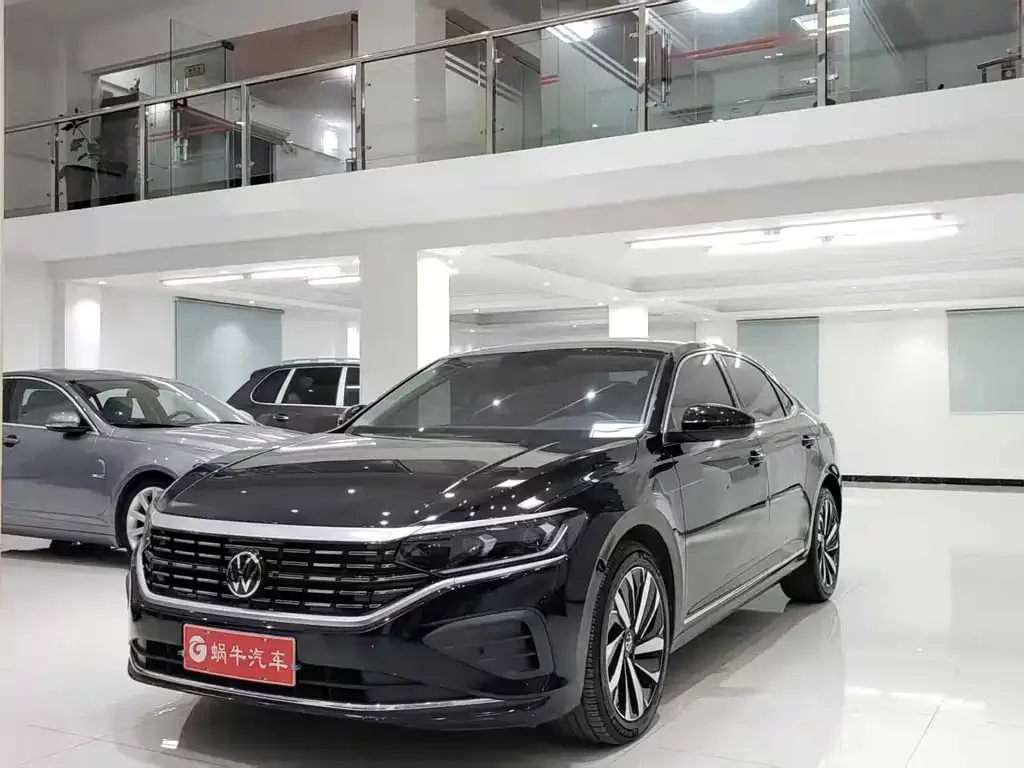 Volkswagen Passat — фото 1