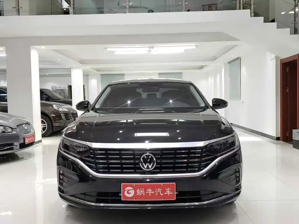 Volkswagen Passat — фото 2