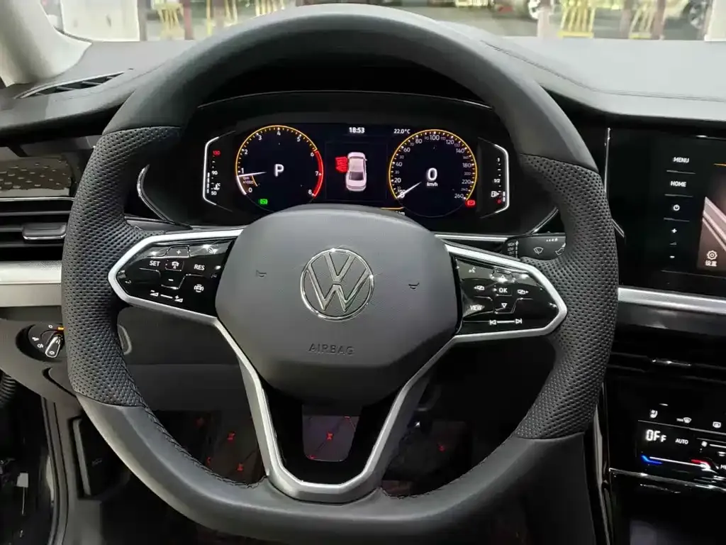 Volkswagen Passat — фото 6