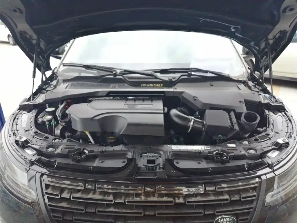 Land Rover Evoque — фото 10