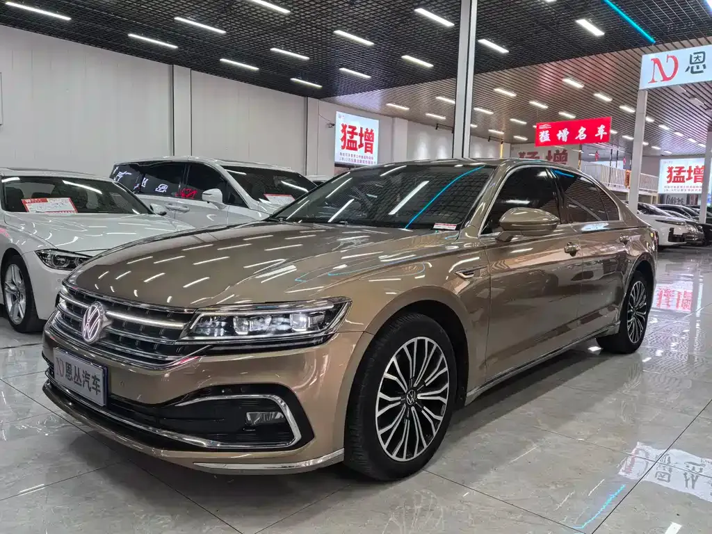 Volkswagen Phideon — фото 1