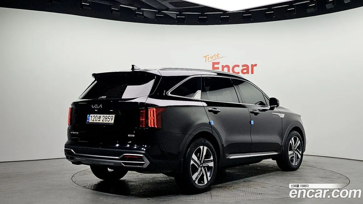 Kia Sorento — фото 3