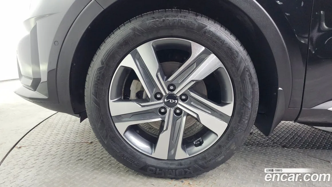 Kia Sorento — фото 4