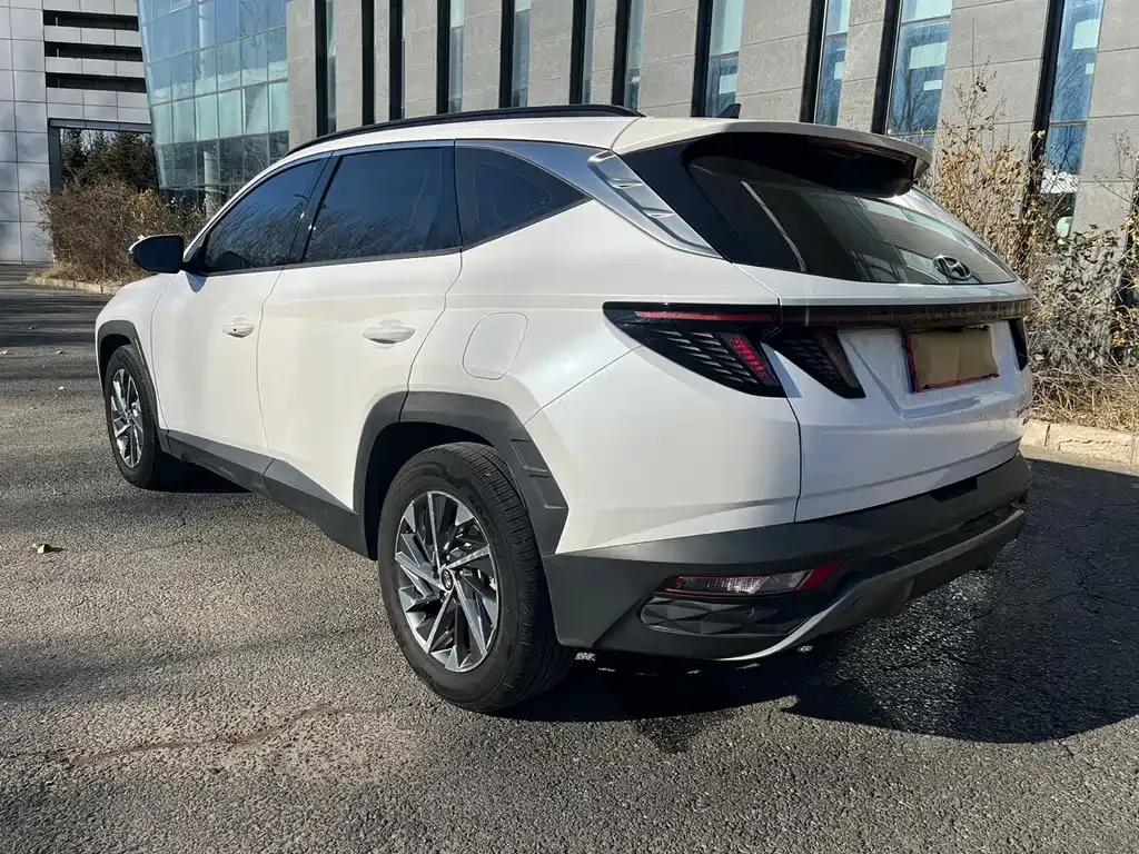 Hyundai Tucson — фото 3