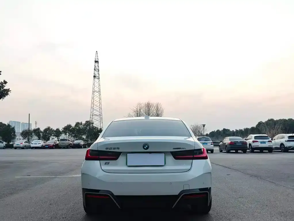 BMW i3 — фото 7