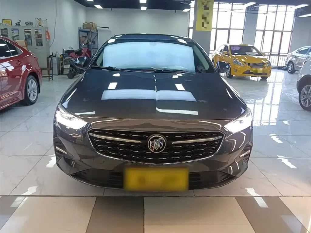 Buick Regal — фото 7