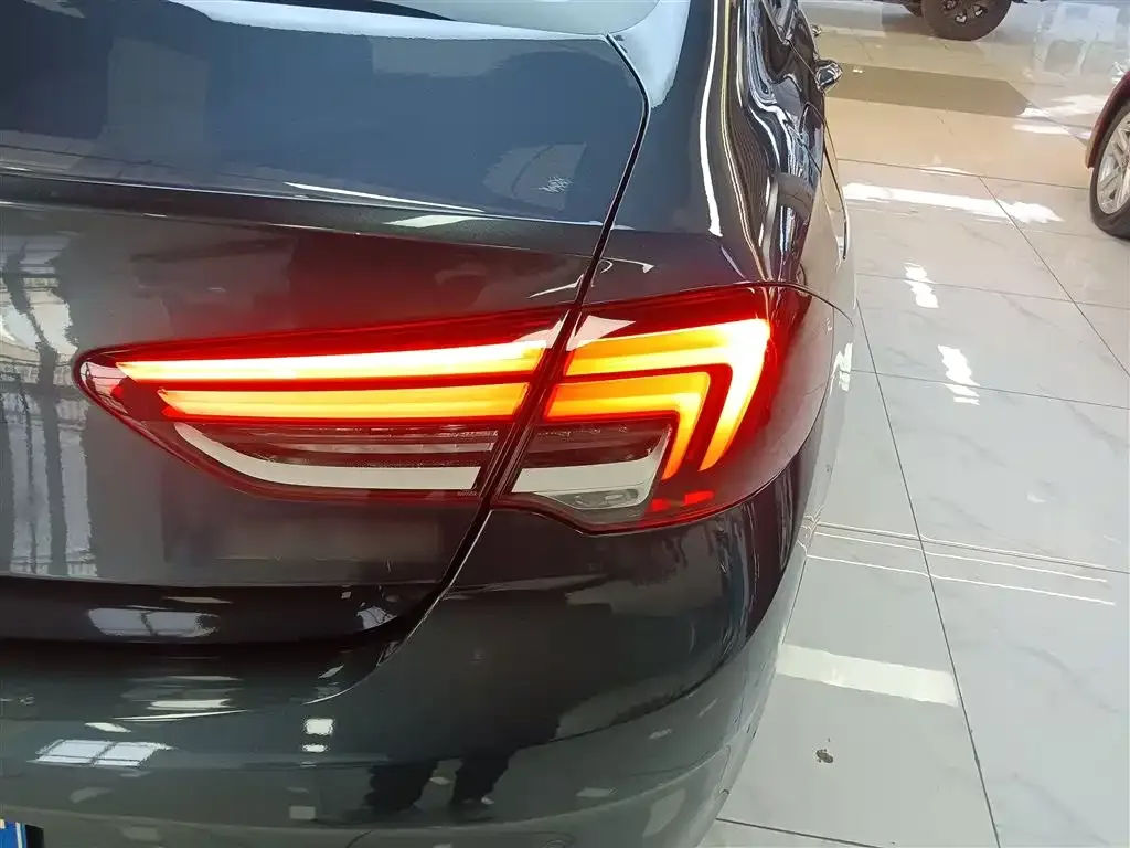 Buick Regal — фото 3