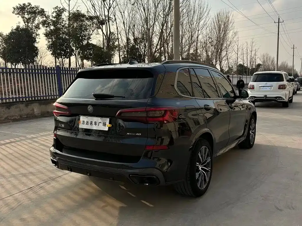 BMW X5 (Import) — фото 2