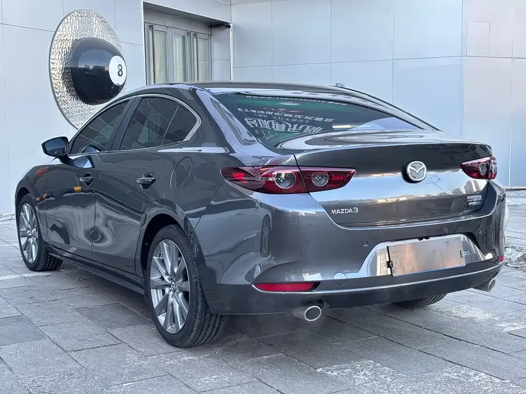 Mazda 3 Axela — фото 8