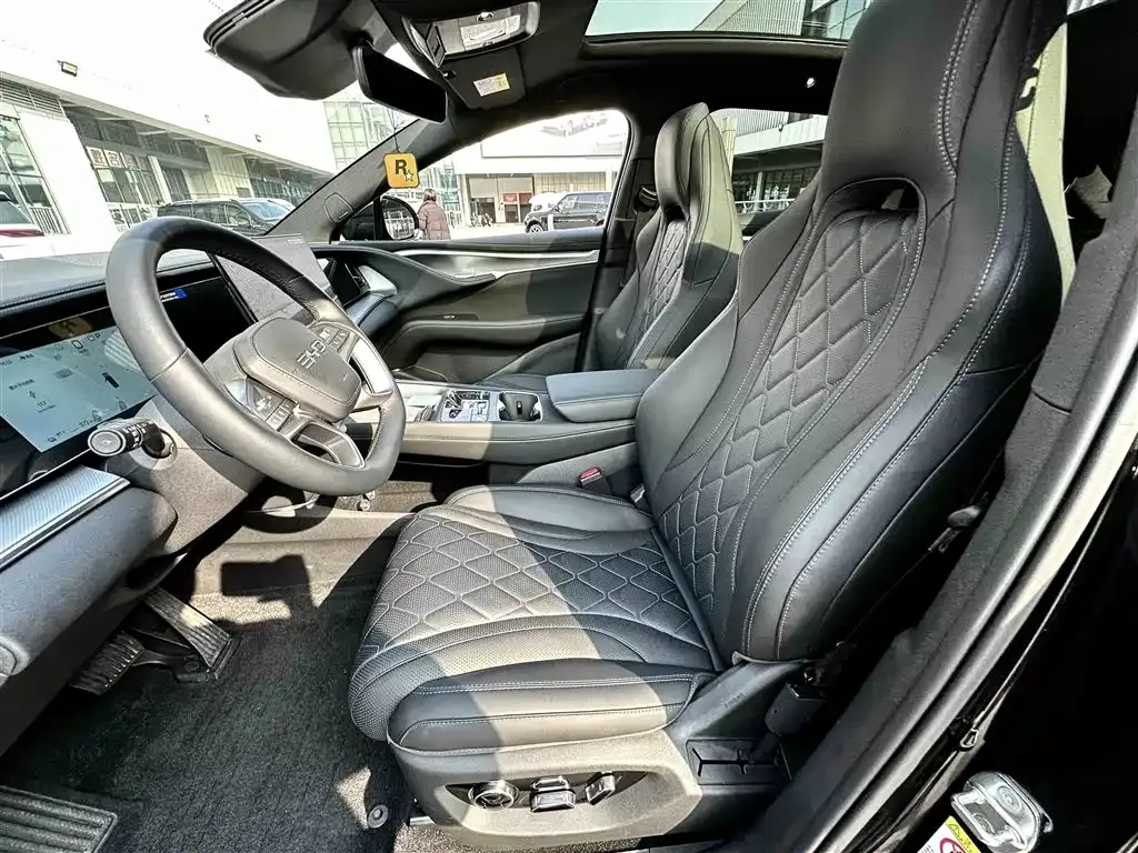 BYD Seal 07 EV — фото 10