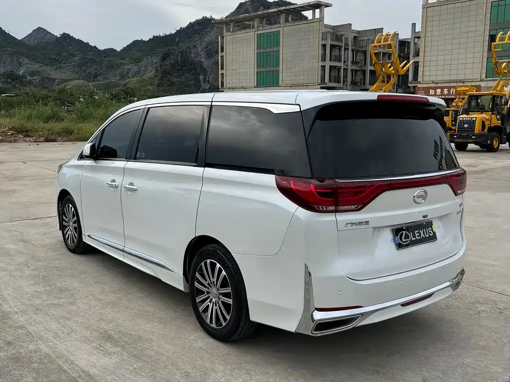 GAC Motor Trumpchi M8 — фото 4