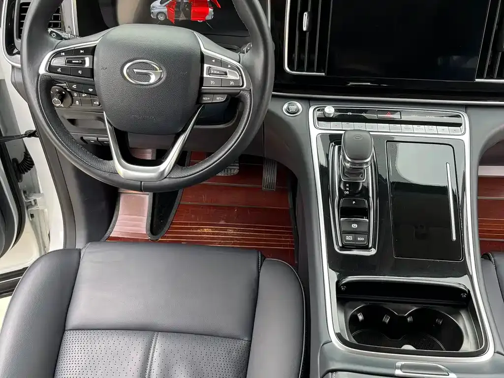 GAC Motor Trumpchi M8 — фото 9