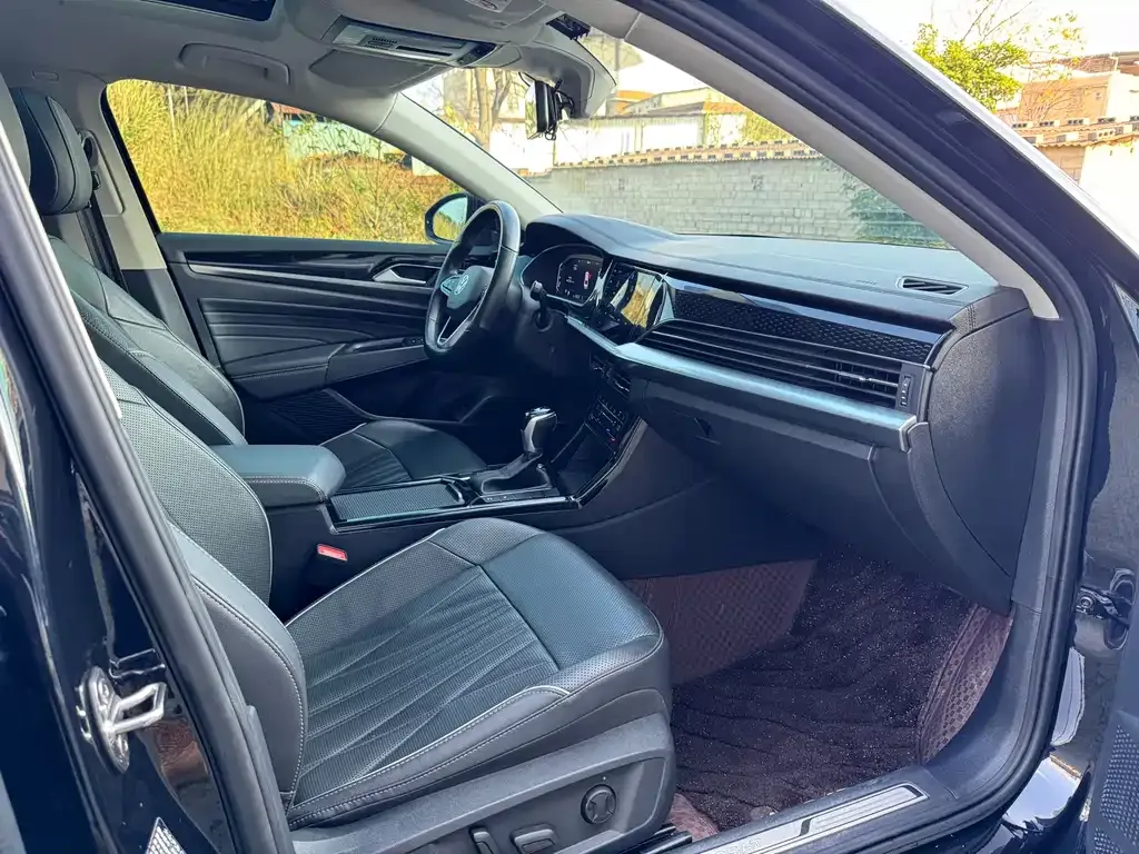 Volkswagen Passat — фото 7