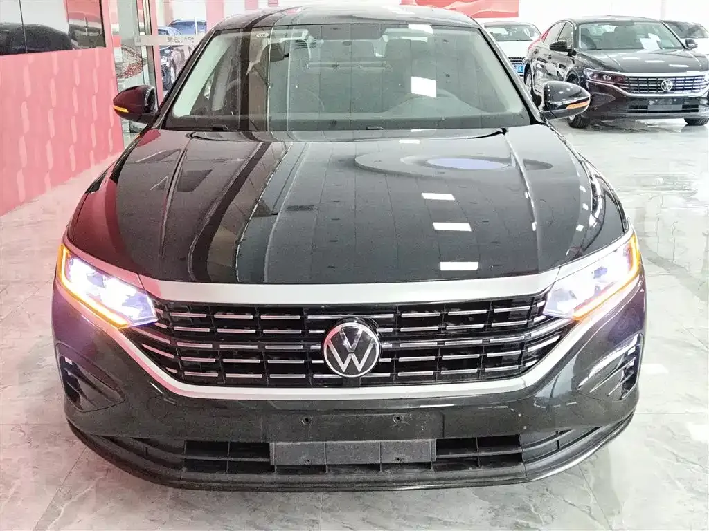 Volkswagen Passat — фото 3