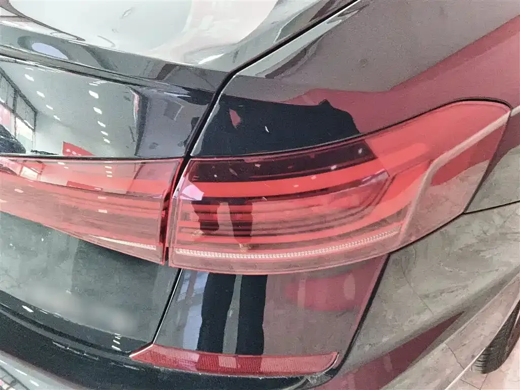 Volkswagen Passat — фото 4