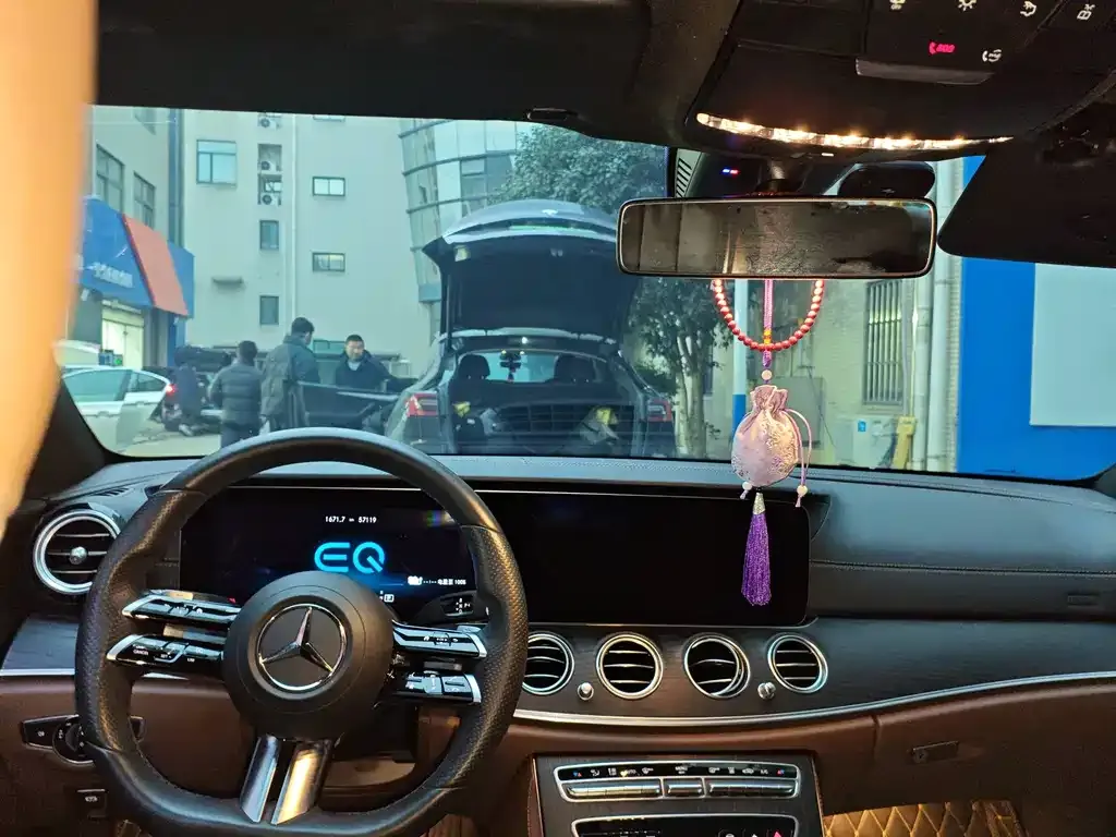 Mercedes-Benz E-Class New Energy — фото 3