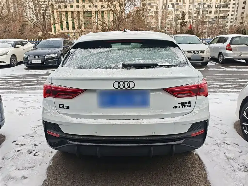 Audi Q3 Sportback — фото 5