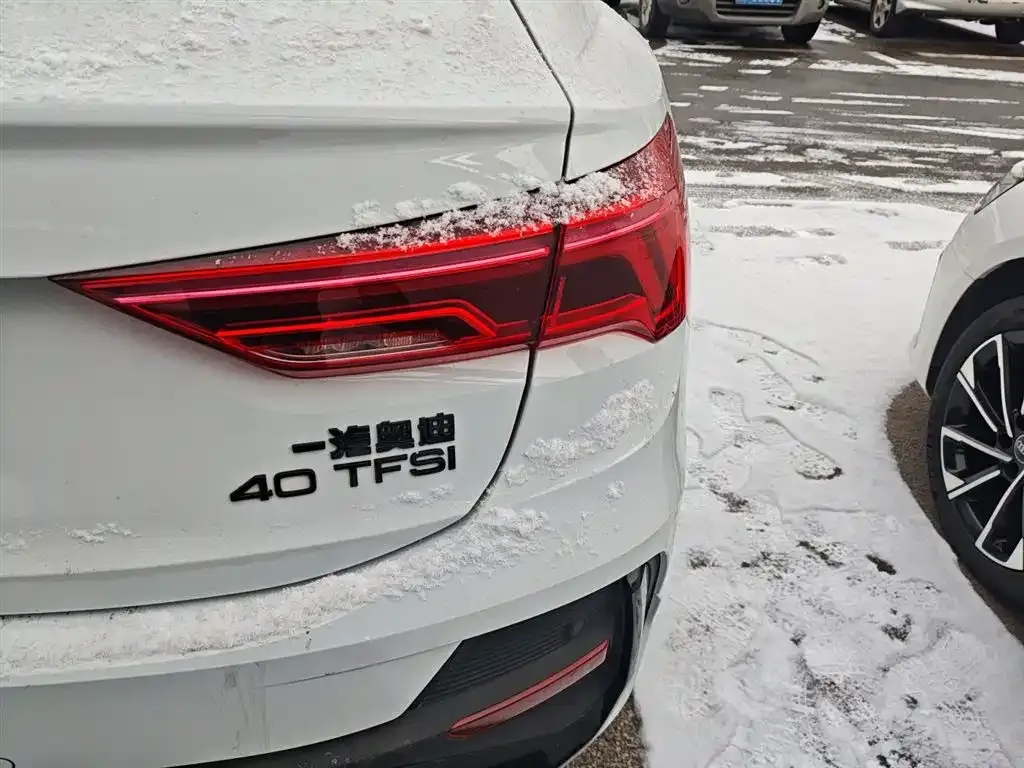 Audi Q3 Sportback — фото 4