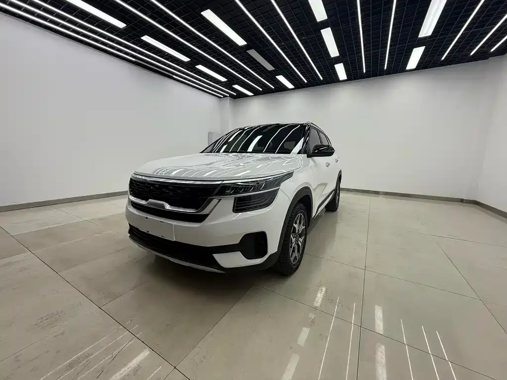 Kia KX3 — фото 1
