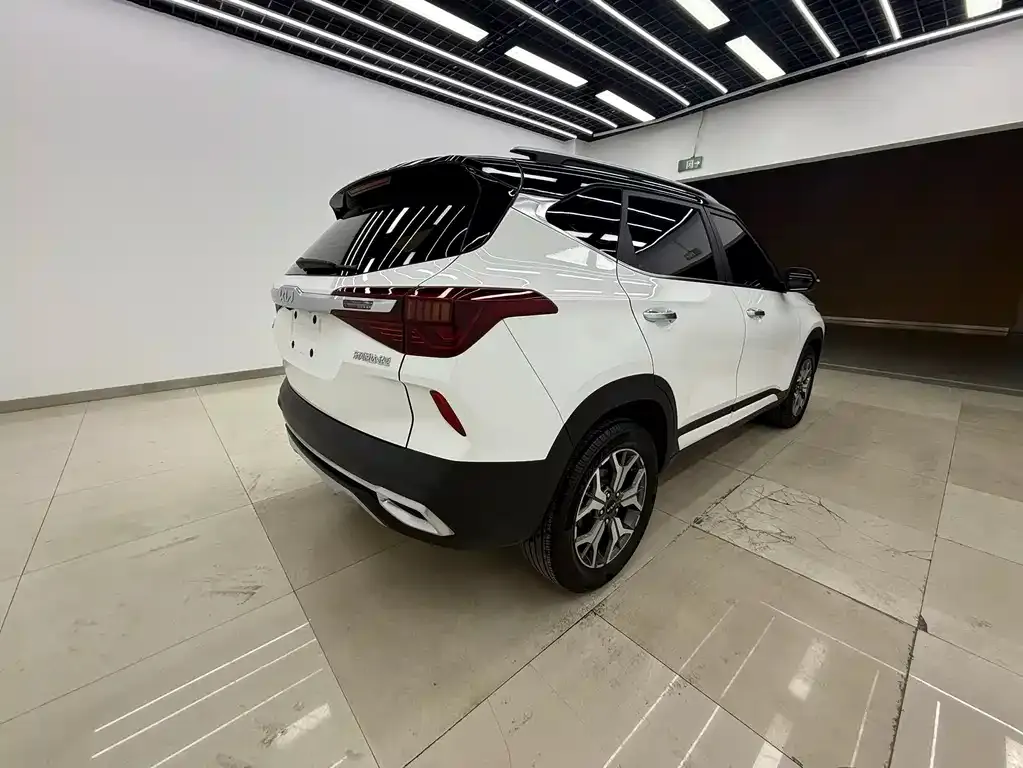 Kia KX3 — фото 2