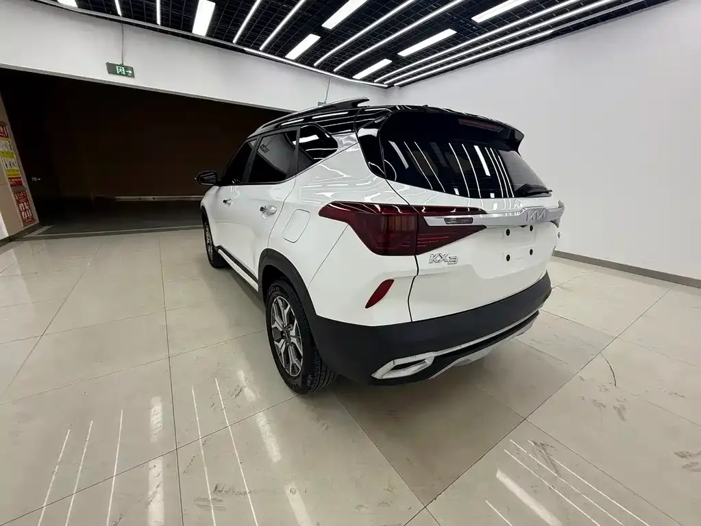 Kia KX3 — фото 9