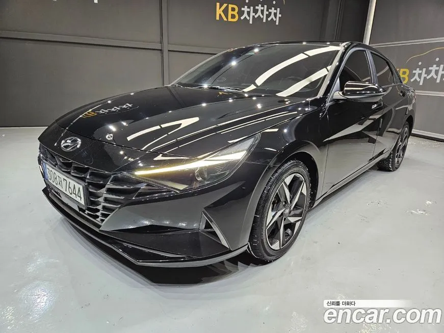 Hyundai AVANTE — фото 5