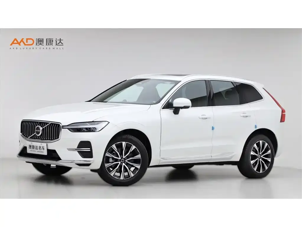 Volvo XC60 — фото 1