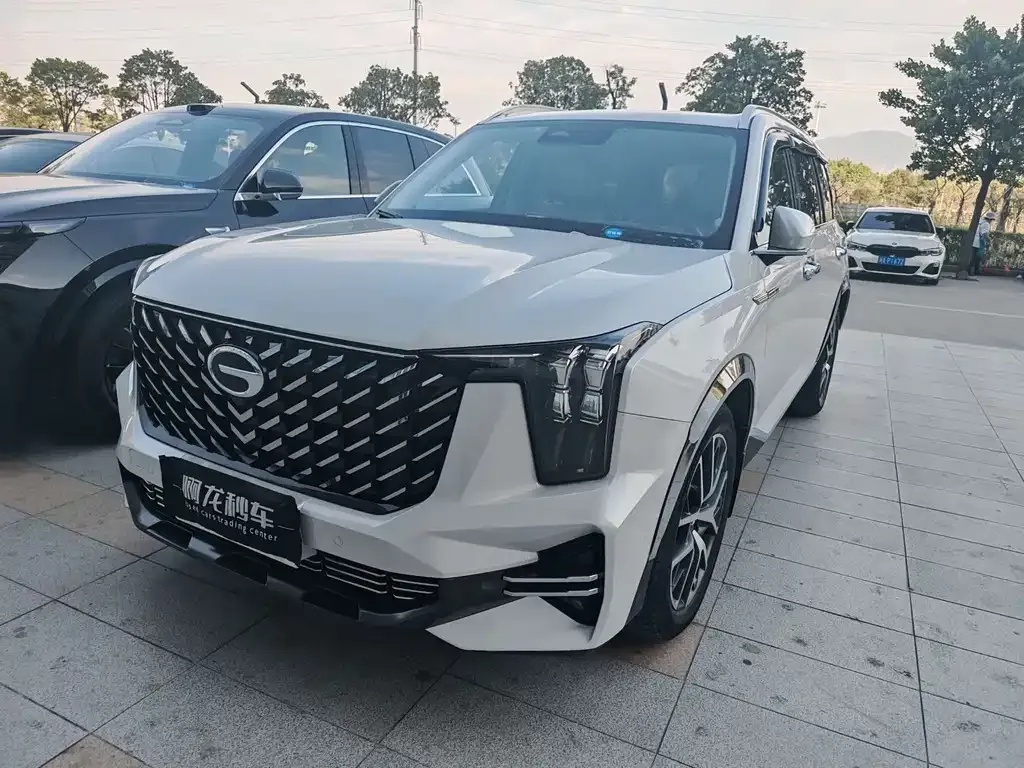 GAC Motor Trumpchi GS8 — фото 1