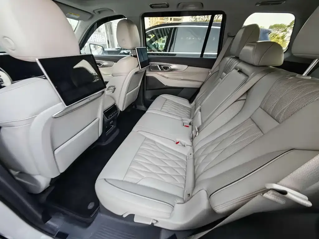 GAC Motor Trumpchi GS8 — фото 2
