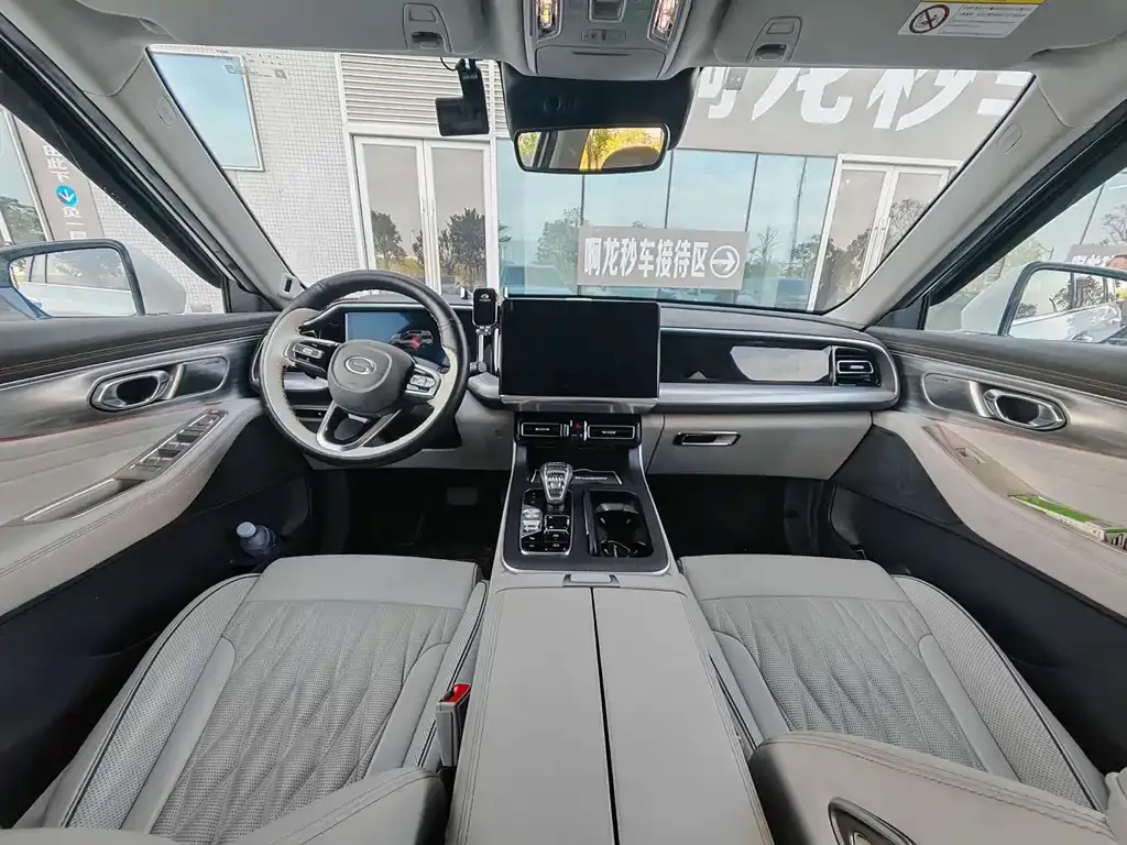 GAC Motor Trumpchi GS8 — фото 9