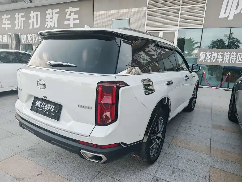 GAC Motor Trumpchi GS8 — фото 8