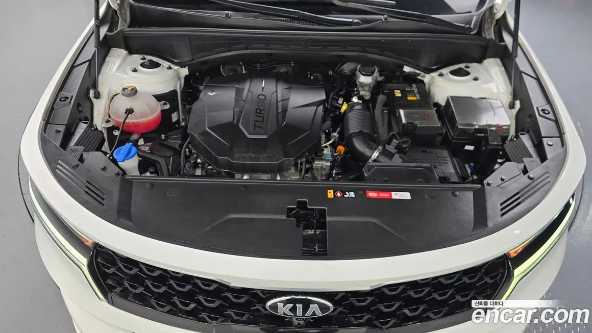 Kia Sorento — фото 6