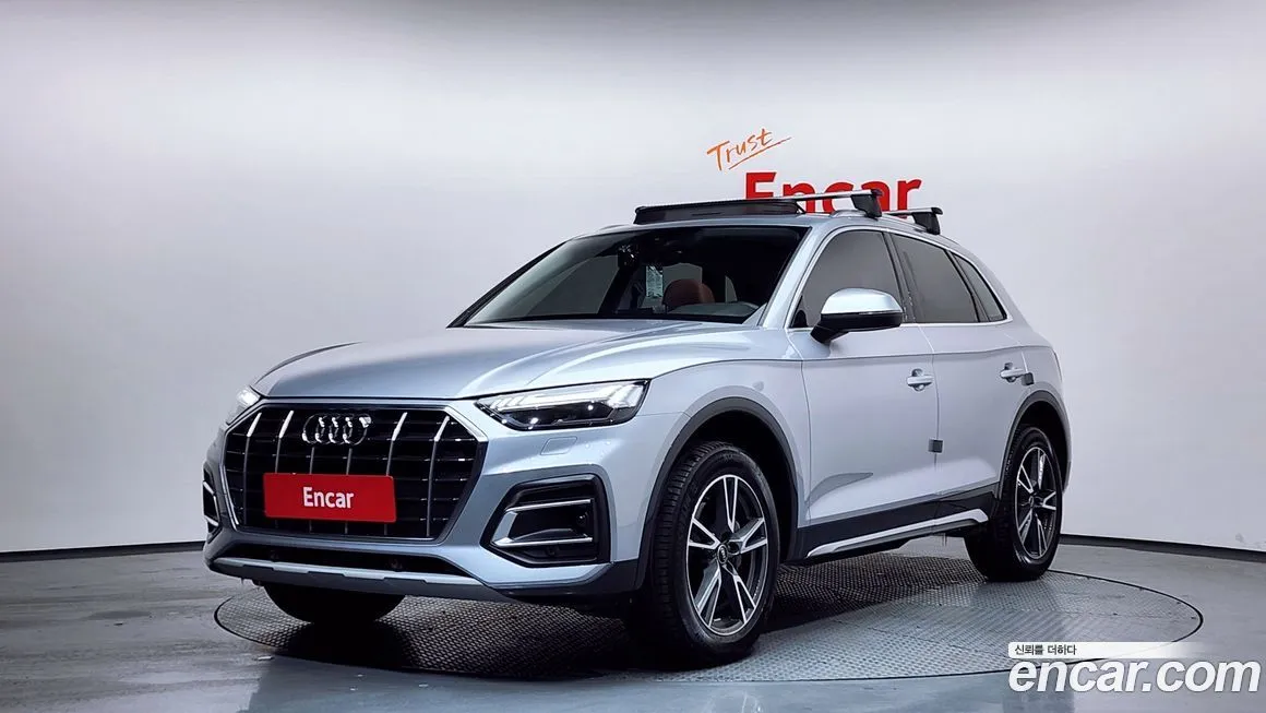 Audi Q5 — фото 1