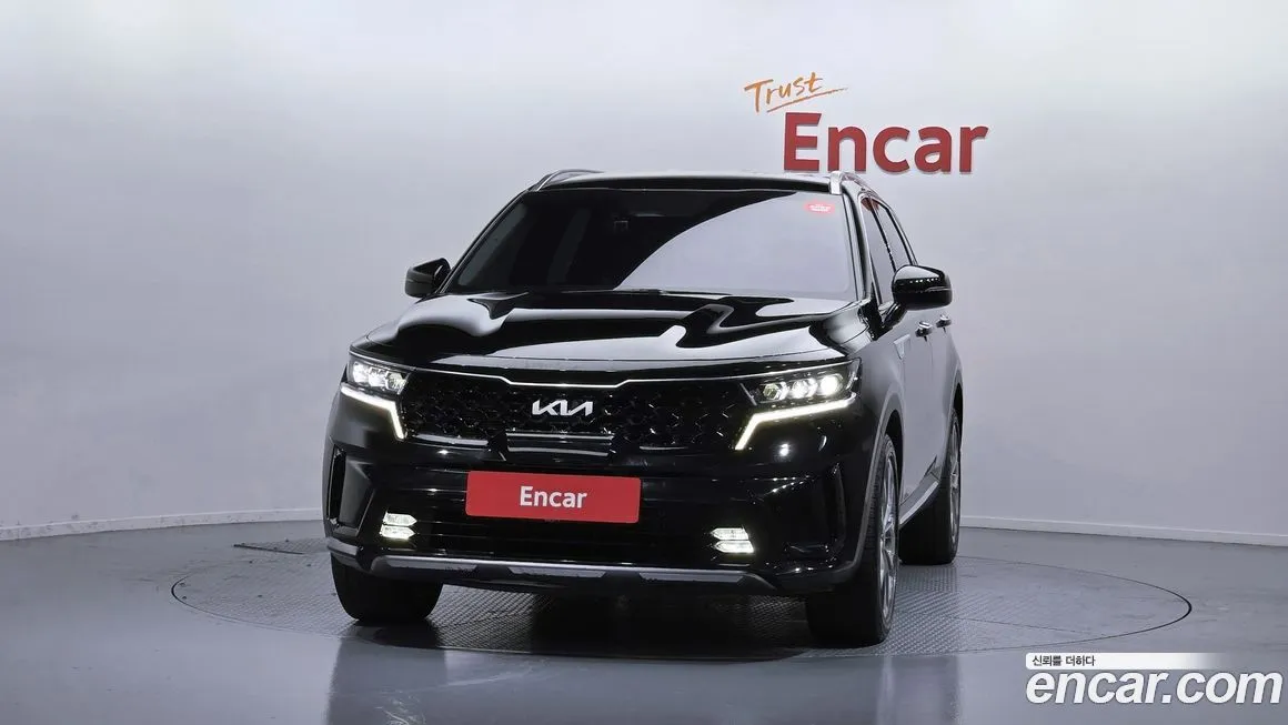Kia Sorento — фото 7