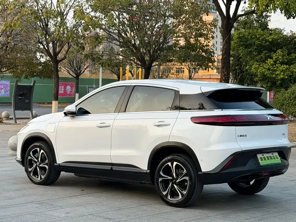 XPeng G3 — фото 10