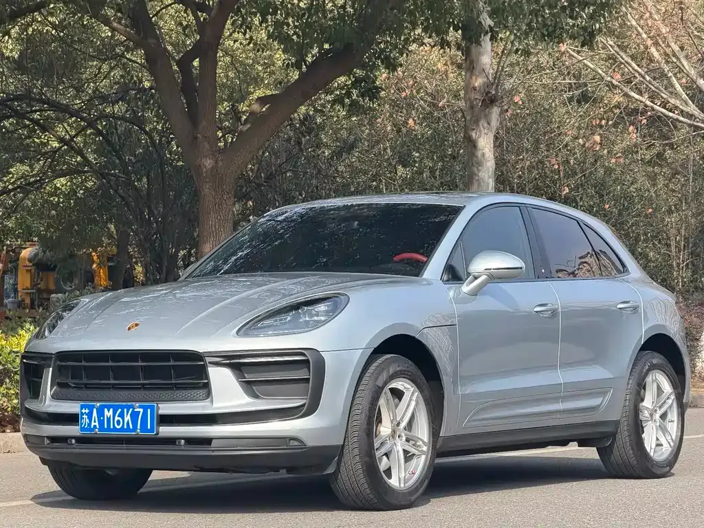 Porsche Macan — фото 1