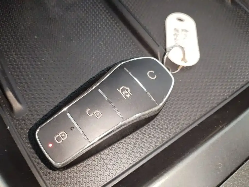 BYD Qin PLUS — фото 10
