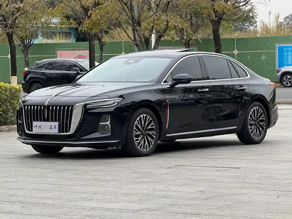 Hongqi H5 — фото 1