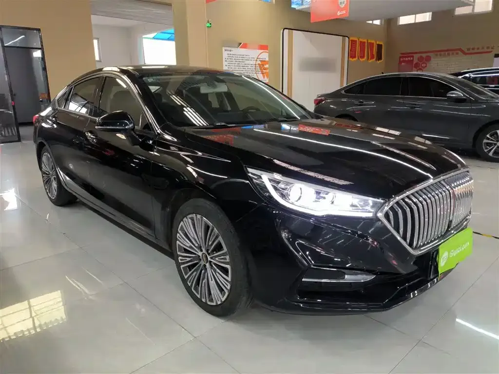 Hongqi H5 — фото 2
