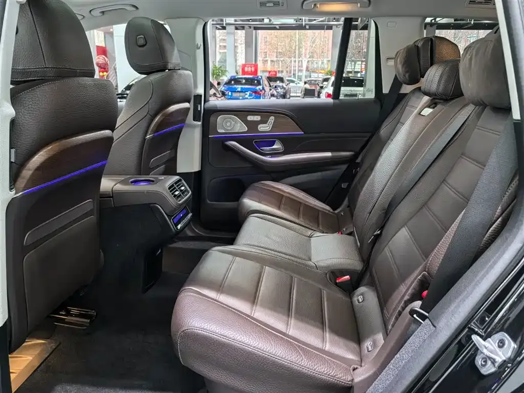 Mercedes-Benz GLS — фото 2