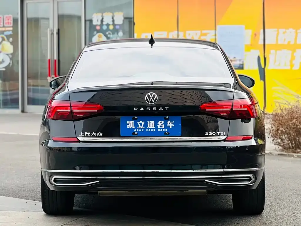 Volkswagen Passat — фото 3