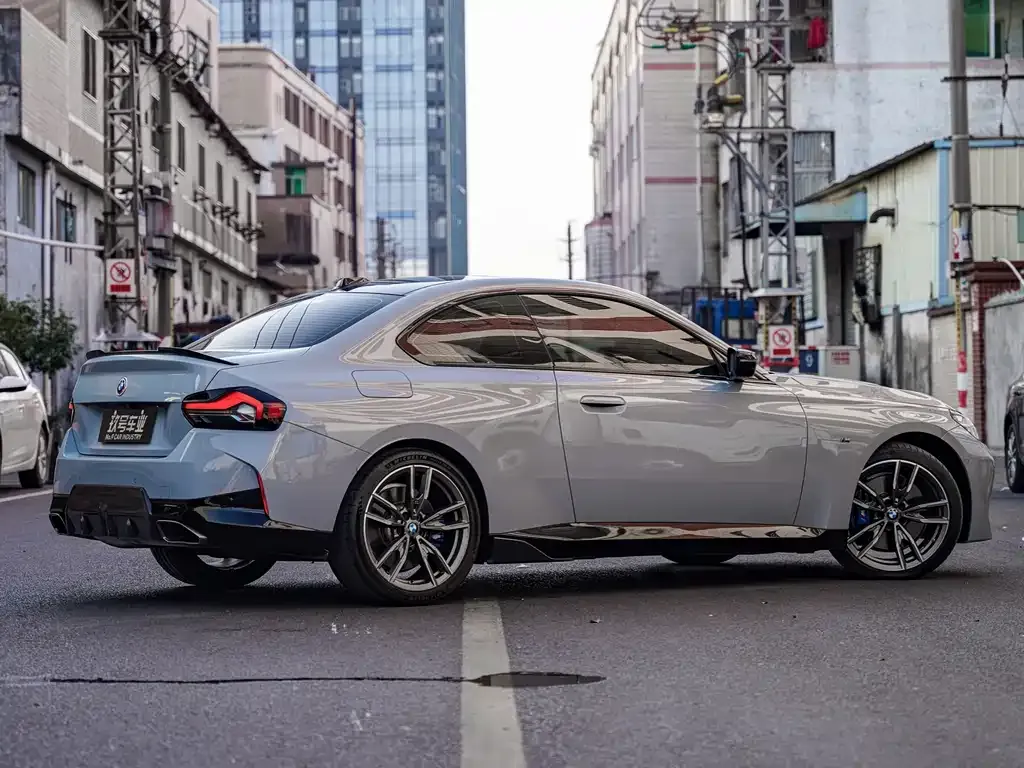 BMW M240i — фото 8