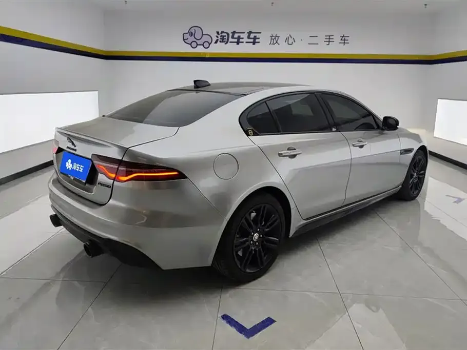 Jaguar XEL — фото 10