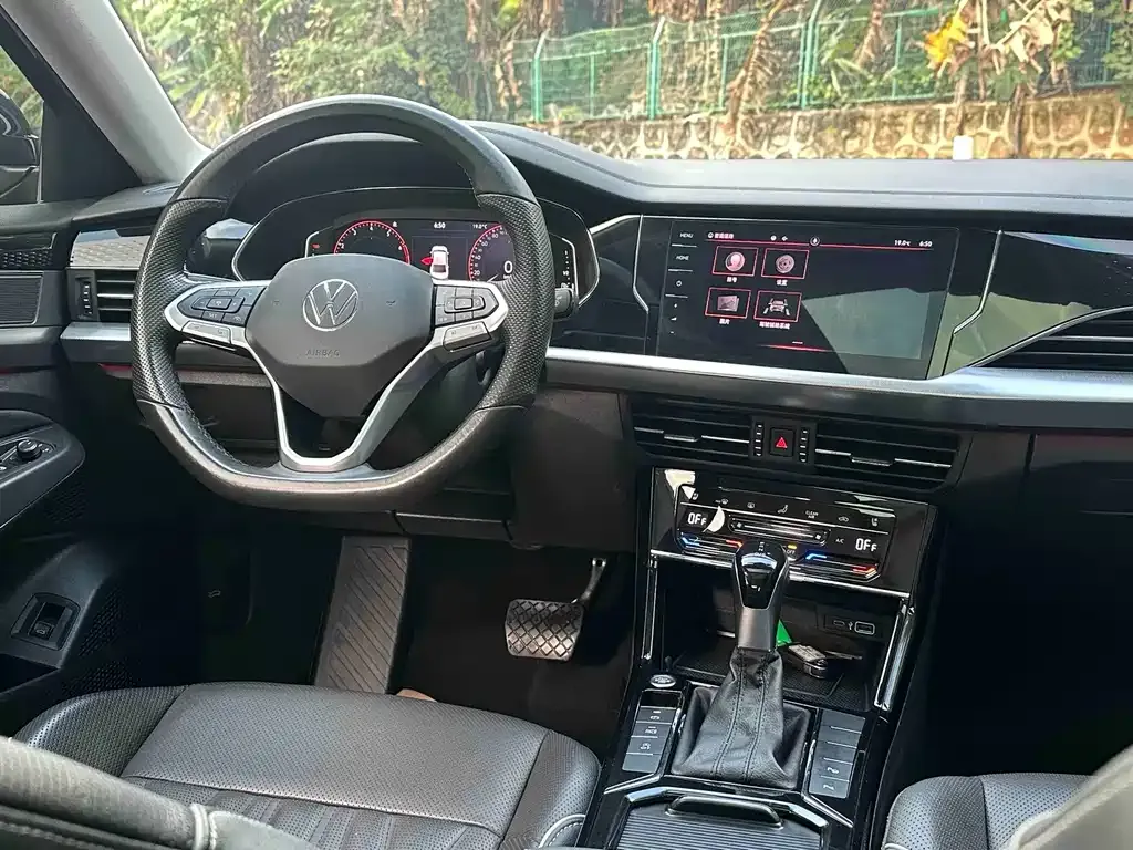 Volkswagen Passat — фото 7