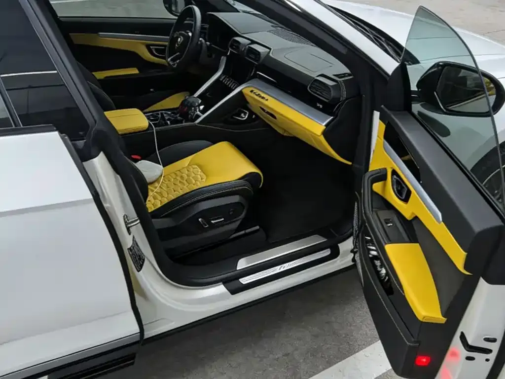 Lamborghini Urus — фото 4