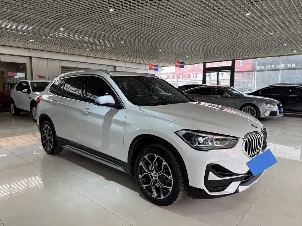 BMW X1 — фото 4