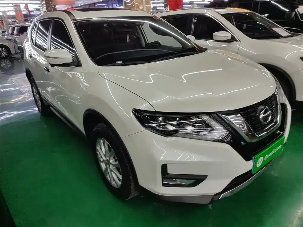 Nissan X-Trail — фото 8