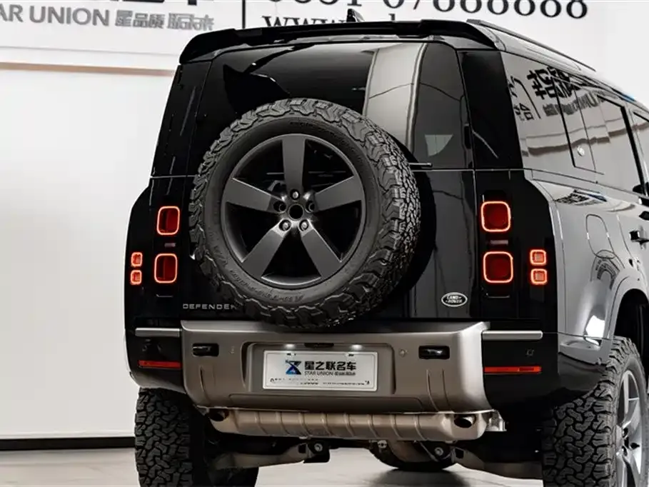 Land Rover Defender — фото 3