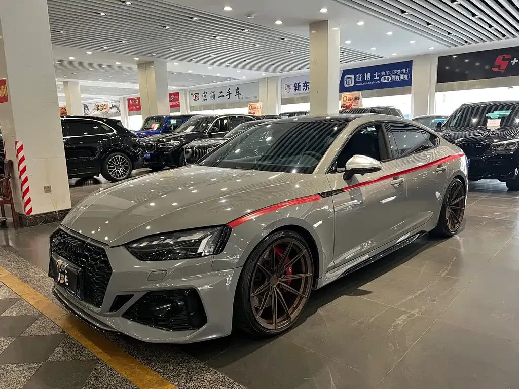 Audi RS 5 — фото 1